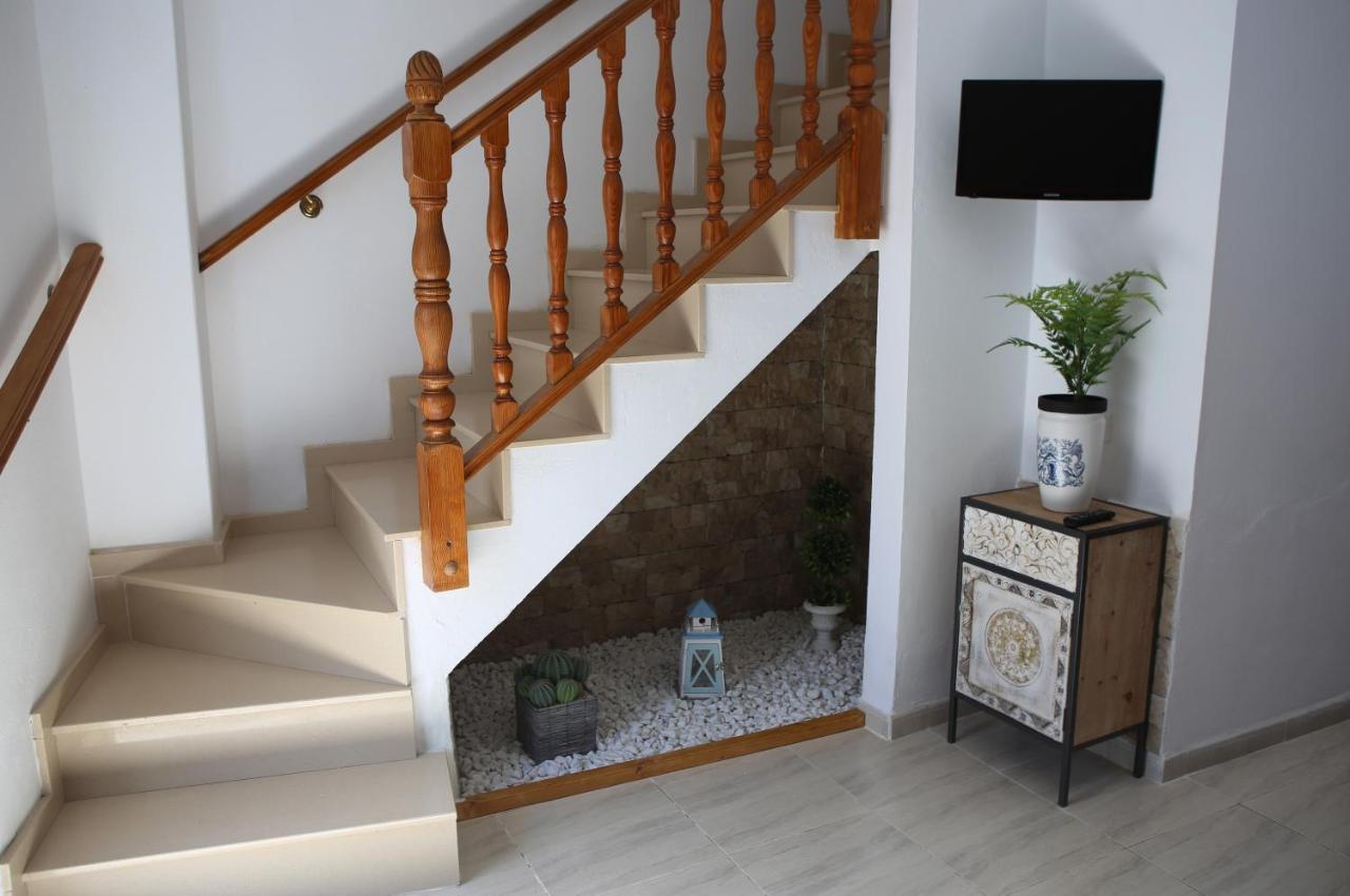 Casa Pano Beach House Ajuy Bagian luar foto