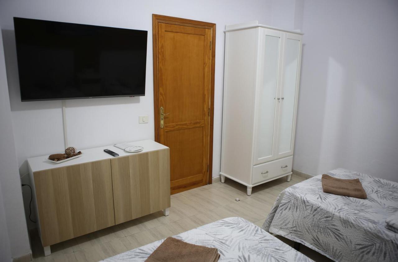 Casa Pano Beach House Ajuy Bagian luar foto
