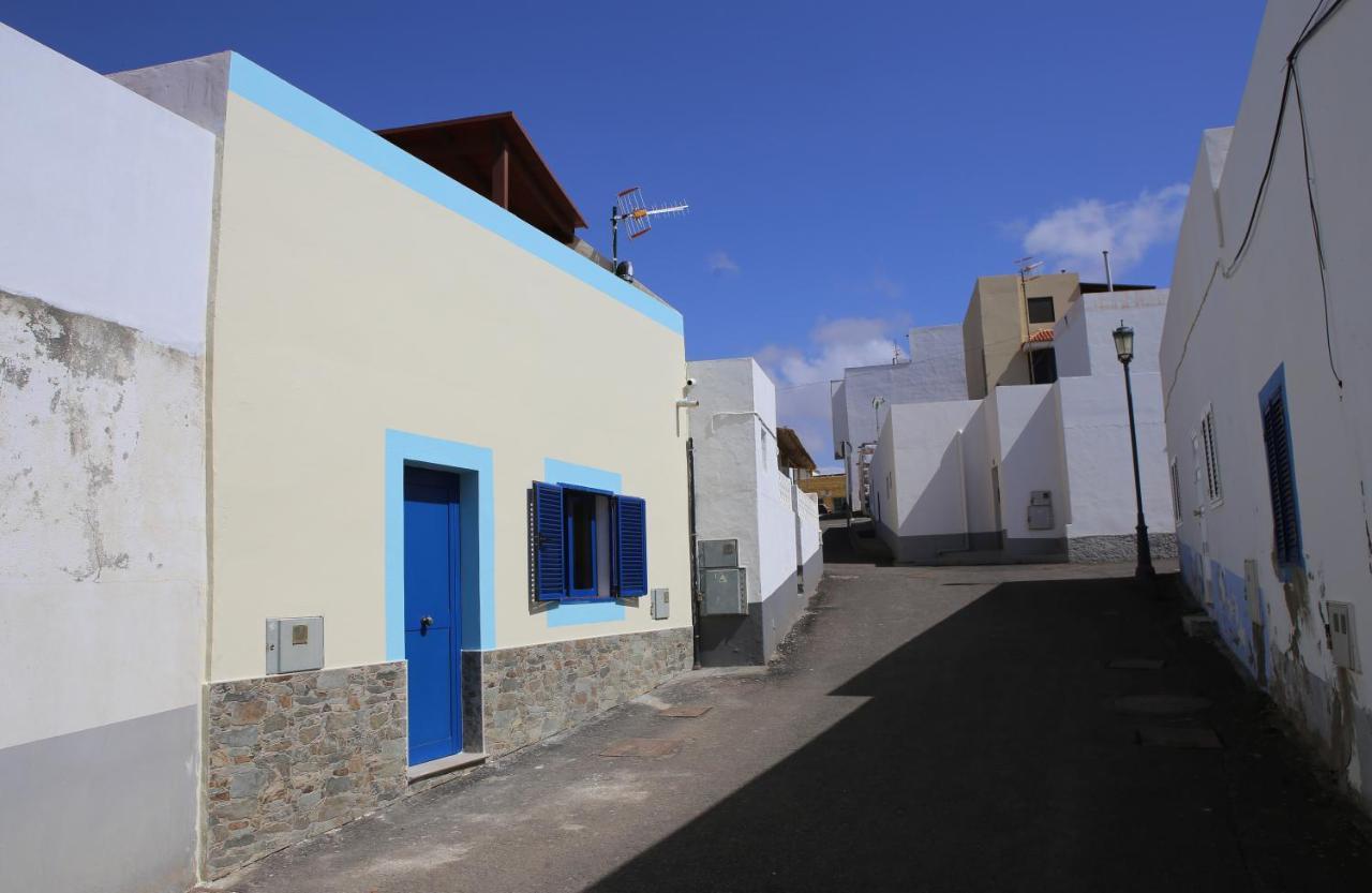 Casa Pano Beach House Ajuy Bagian luar foto